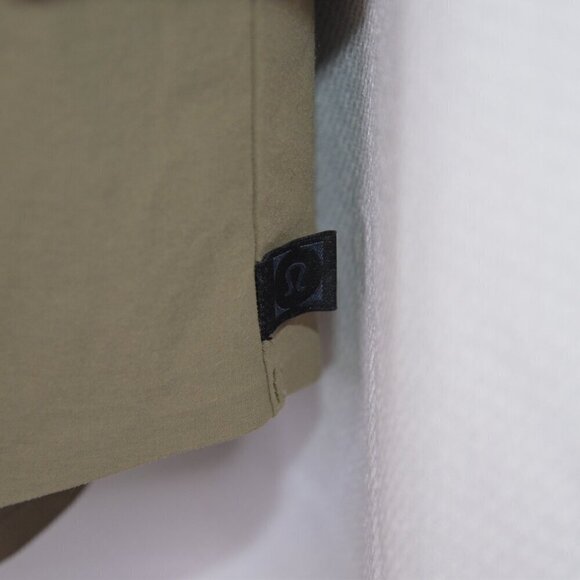 Lululemon Lab Men's Viha Shirt Green Khaki Sz S - Picture 7 of 9